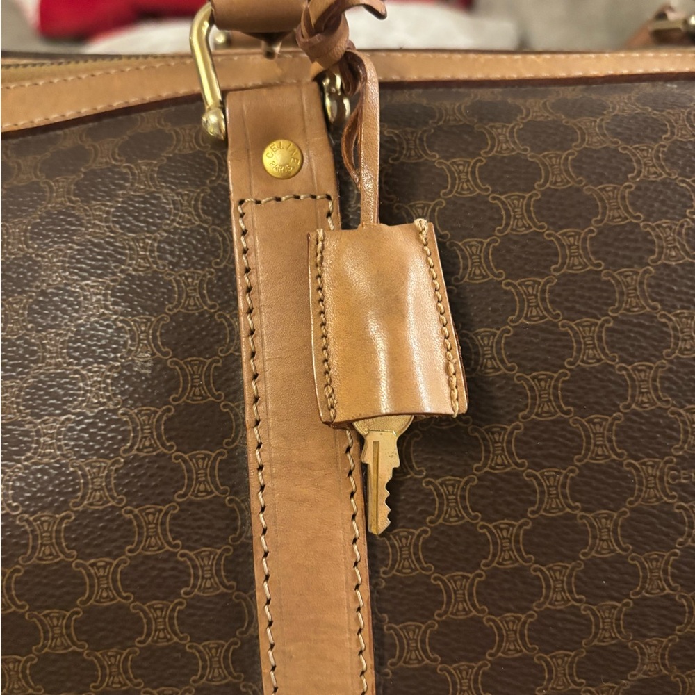 CELINE Paris Triomphe Design Boston Travel Duffle Bag Vintage EUC - Picture 16 of 16